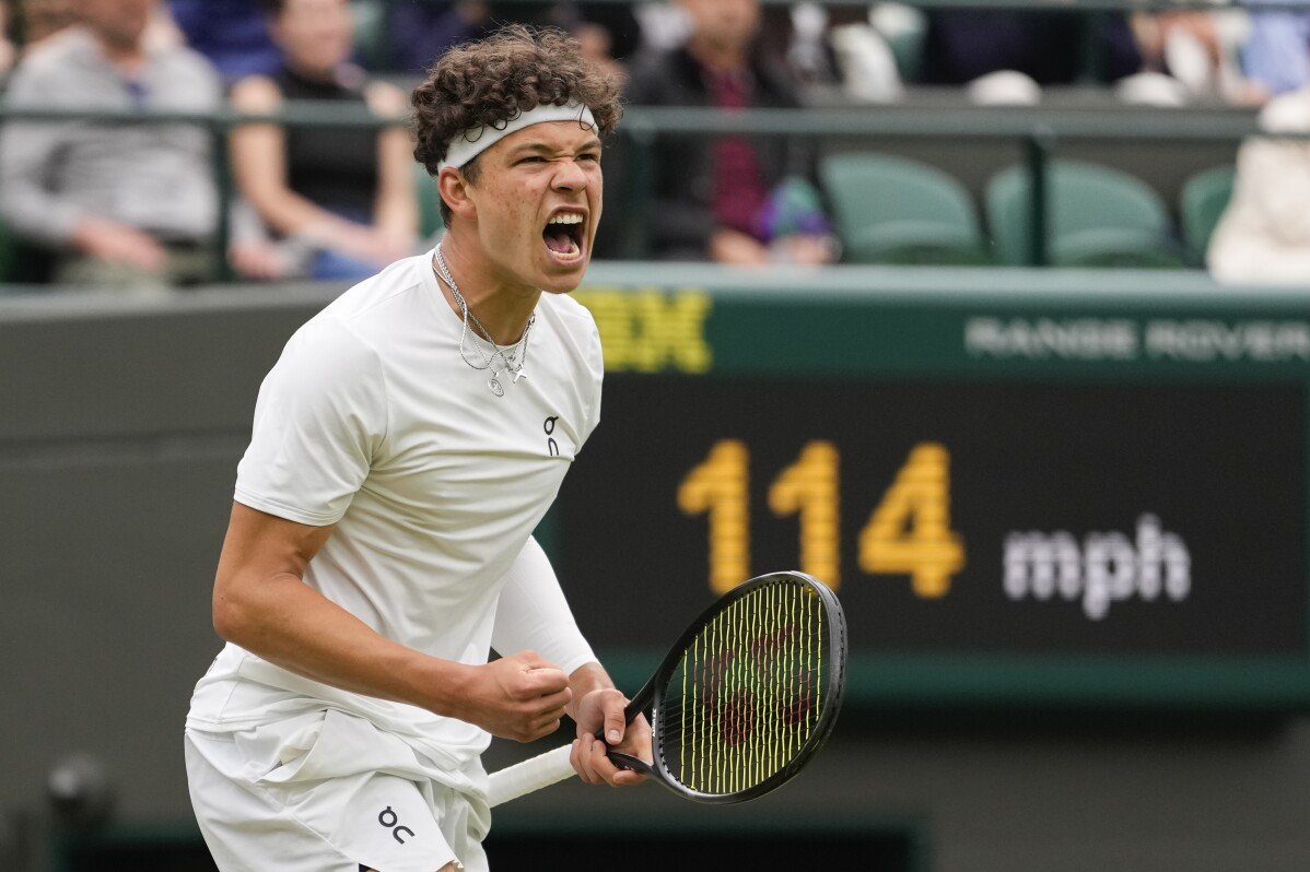 Ben Shelton gewinnt ein weiteres 5-Satz-Match und erreicht seinen Vater bei Wimbledon: 'Wir sind zurück, Großer Hund!'